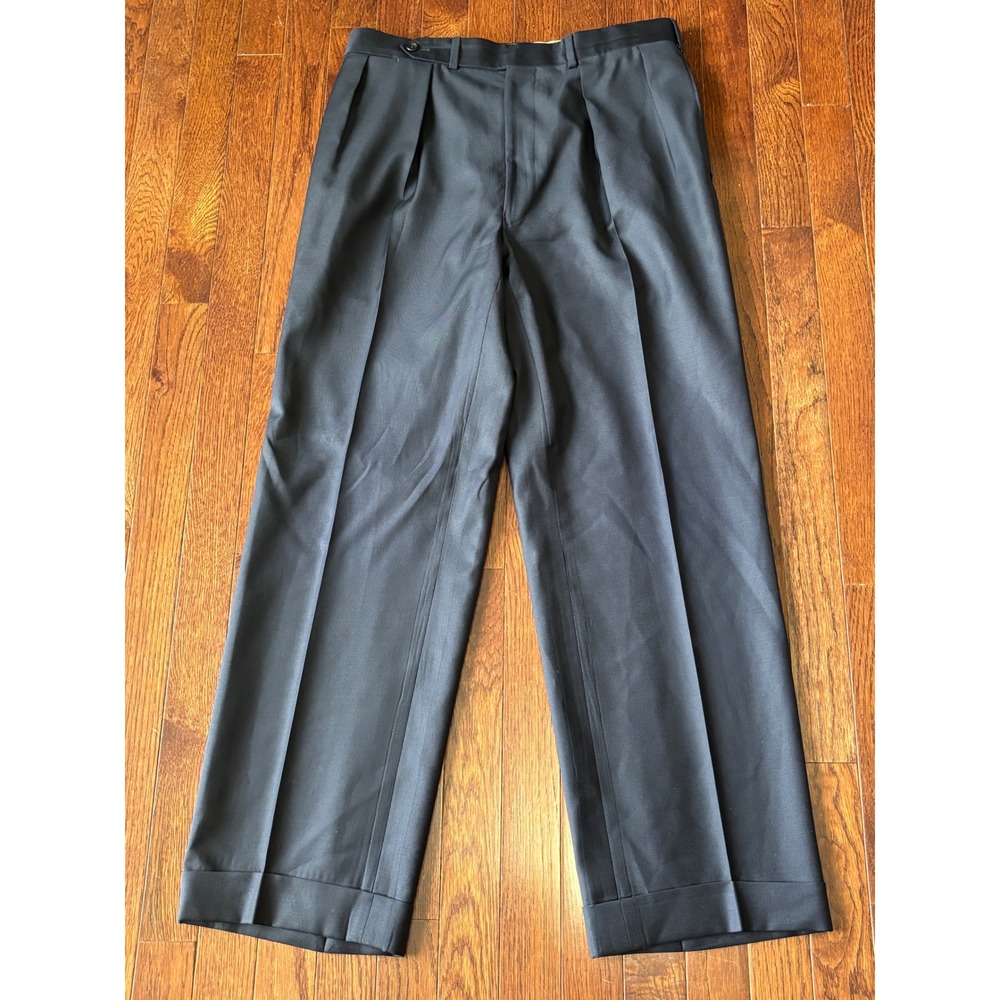 Samuelsohn Paul Stuart 32x29 Navy Blue Super 110s Wool Pleated Cuffed Trousers